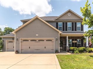 306 Royal Birkdale Dr, Raeford, NC 28376