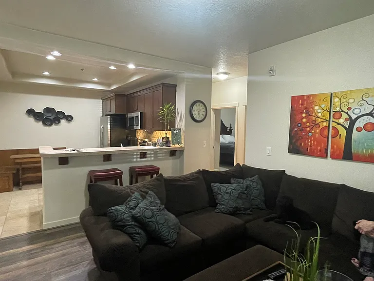 819 NW Wheelock Pl #819 — Photo 56