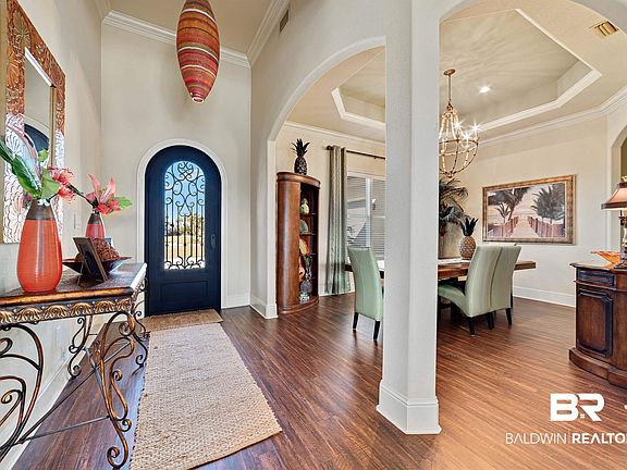 3rd image of 649 Royal Troon Cir