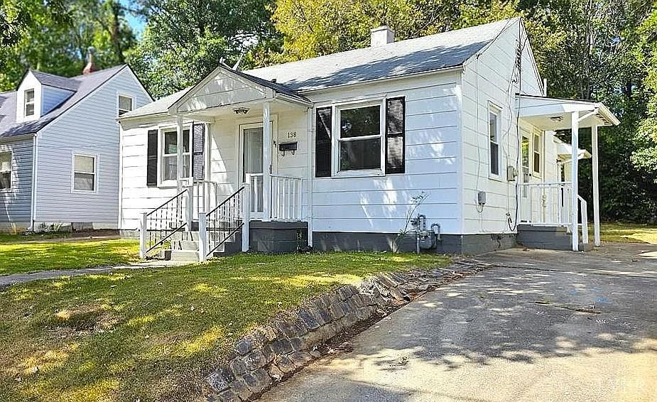 1st image of 138 Harris Pl