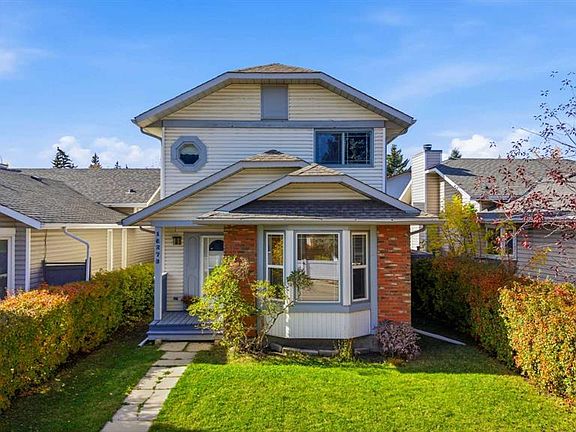 2nd image of 16279 E 5th St SW