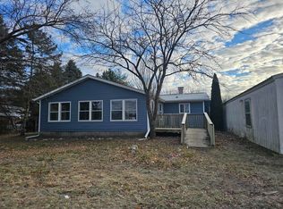 4977 S Charlton Park Rd, Hastings, MI 49058