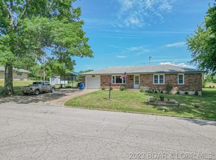 111 W Haynes St, Eldon, MO 65026