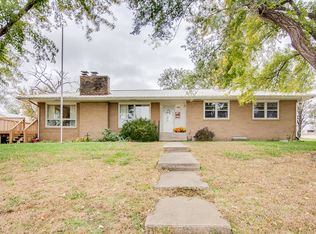 25944 Fairfield Rd, Alma, KS 66401