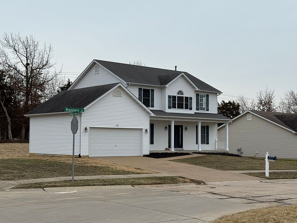 1st image of 751 Wrausmann Dr