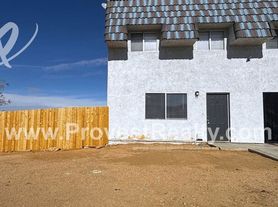 22544 Sioux Rd, Apple Valley, CA