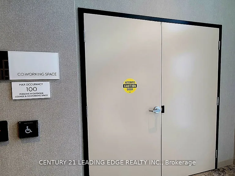 2020 Bathurst St #1006 — Photo 13