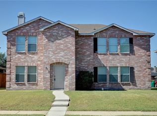 1261 Highview Dr, Cedar Hill, TX 75104