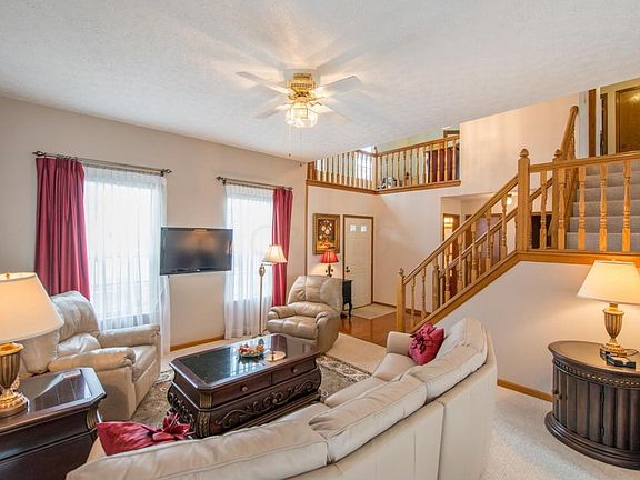 4th image of 7912 Ledbury Ct