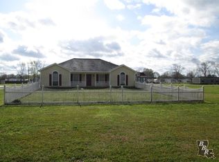242 Adda Rd, Houma, LA 70364