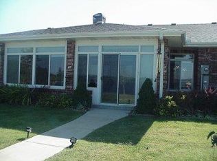 1677 Sunset Cir, Grove, OK 74344