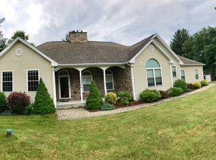 65 Meadow Pond Rd, Belchertown, MA 01007