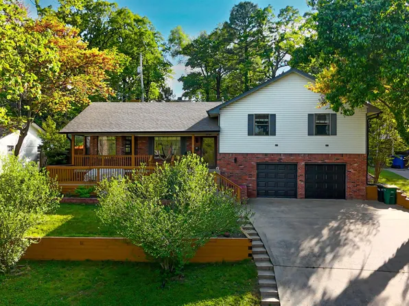 3701 Loch Ln, N Little Rock, AR 72116