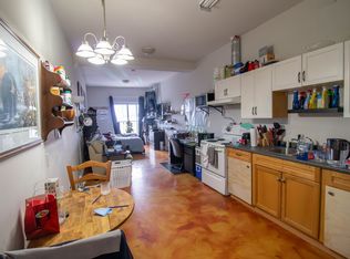 108 Saint Paul St #6, Saint Catharines, ON L2R3M2