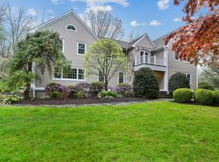 9 Blue Spruce Cir, Weston, CT 06883