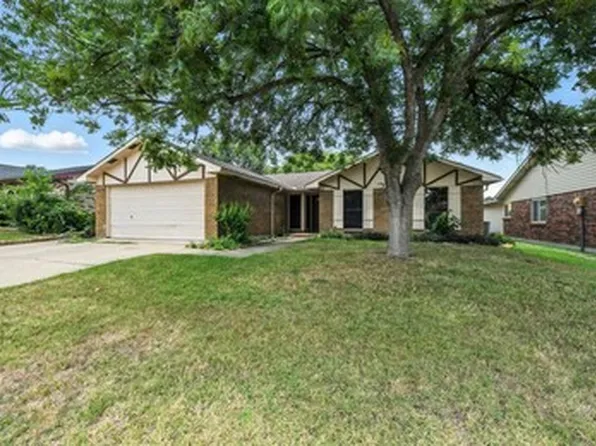 4317 Campion Ln, Fort Worth, TX 76137