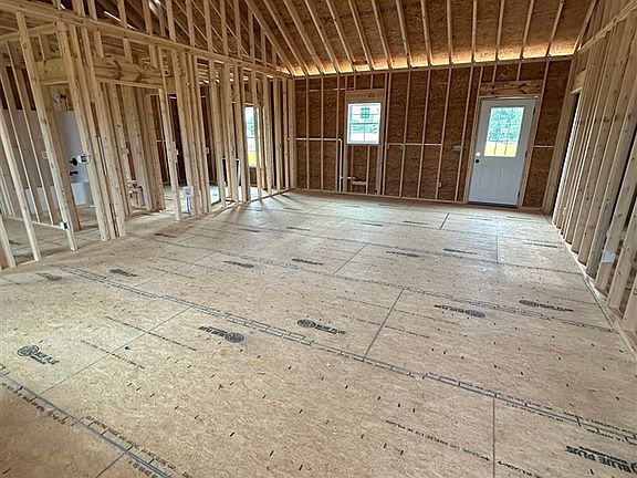 4th image of 1183 Erwin Rd