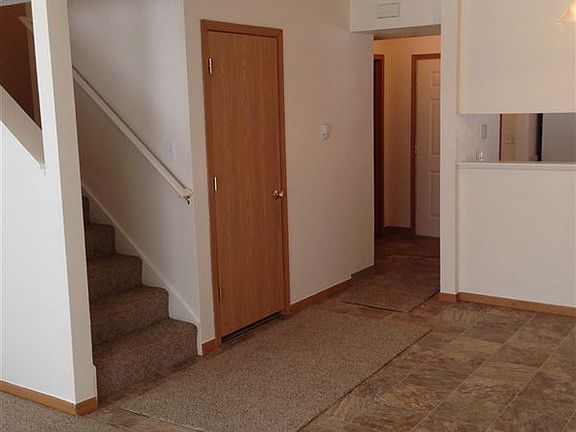4th image of 850 S 38th St #16753644