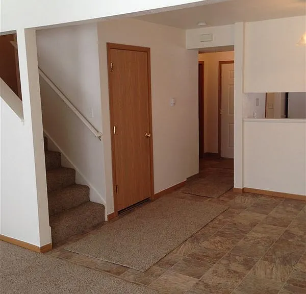850 S 38th St — Photo 4