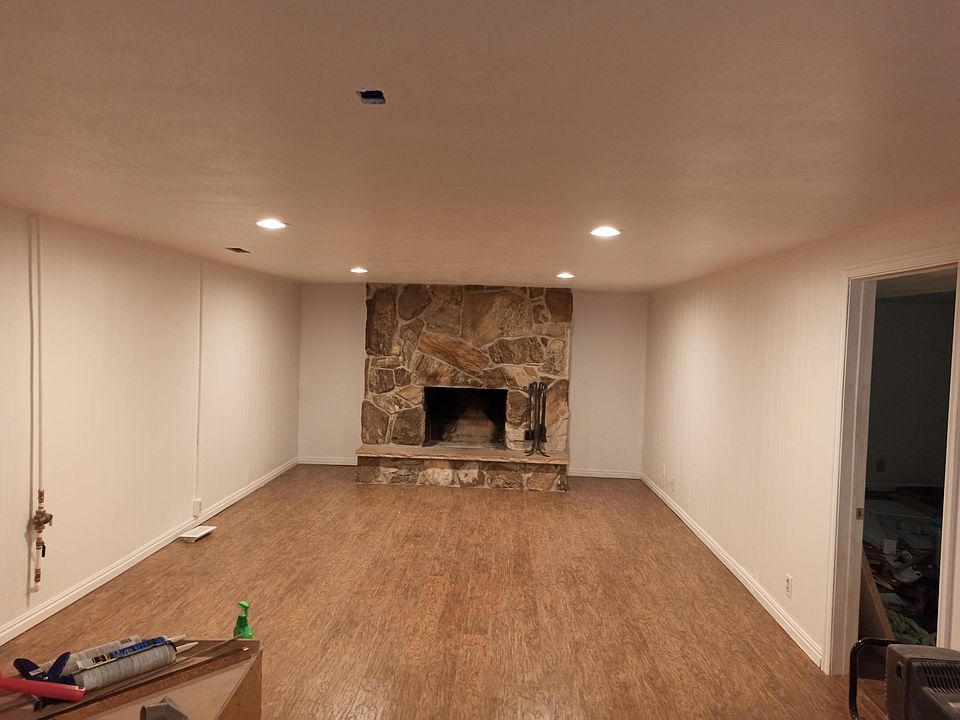 Living room, fire place