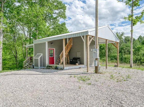2361 Cookeville Hwy, Livingston, TN 38570