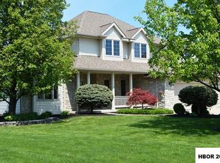 8095 Walnut Ct, Findlay, OH 45840