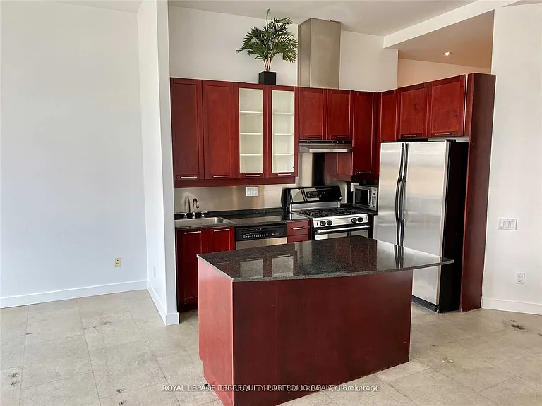155 Dalhousie St #403 — Photo 4