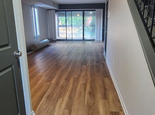 721 N Capitol Ave APT 5, Lansing, MI 48906