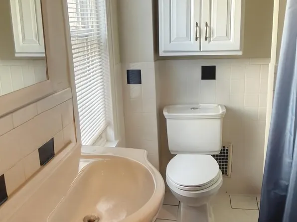 2034 Chestnut St APT 3R, Philadelphia, PA 19103