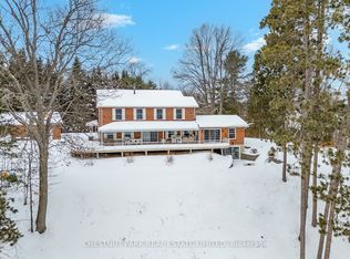 318 Mask Island Dr, Madawaska Valley, ON K0J1B0