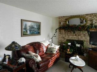 400 S Rowland Ave, Leesburg, IN 46538