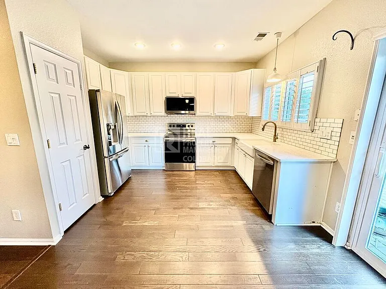 4057 Mesa Meadows Ct — Photo 28
