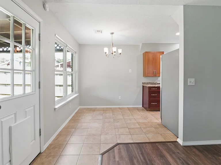 4604 S Ironwood Ave — Photo 11