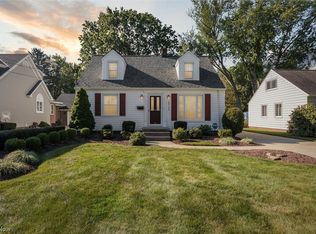 24135 Smith Ave, Westlake, OH