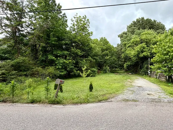 117 Lower Brownsville Rd, Jackson, TN 38301