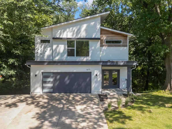 1617 32nd St, Des Moines, IA 50311