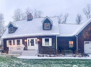 972 Beekman Rd, Hopewell Junction, NY 12533