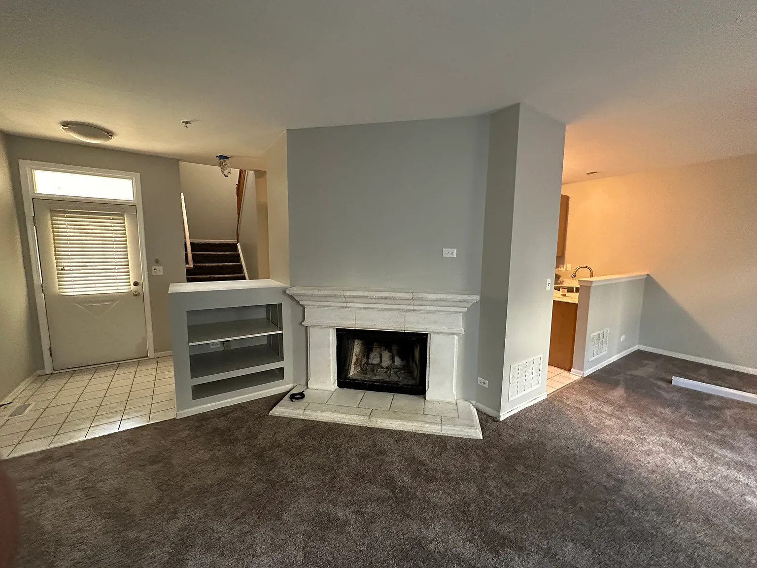 3 bed, 2.5 bath, 1638 sqft, $2,900 — Photo 2