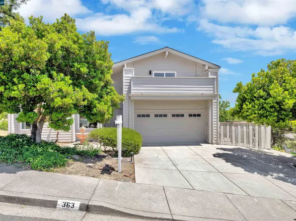 363 Calle La Montana, Moraga, CA 94556