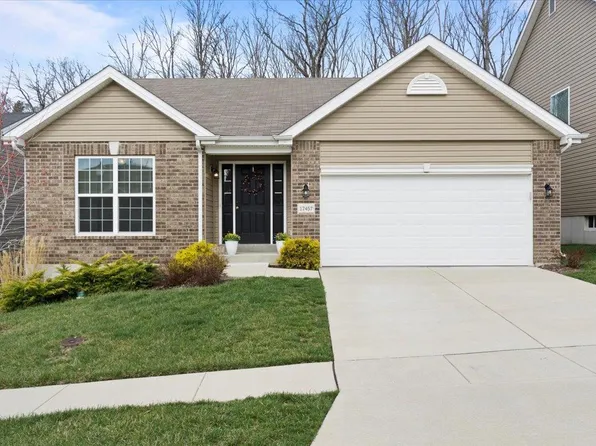 17457 Wyman Ridge Dr, Eureka, MO 63025