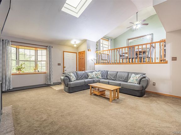 5th image of 22 Hemlock Court