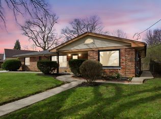 867 E Columbia Ave, Cincinnati, OH 45215