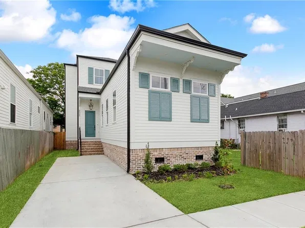8525 Jeannette St, New Orleans, LA 70118