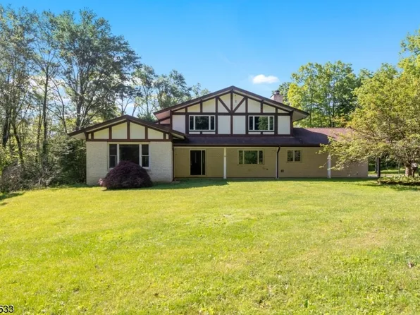 108 Osmun Rd, Hope Twp., NJ 07825