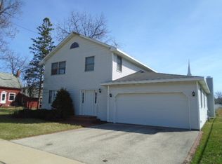 232 N State St, Poplar Grove, IL 61065