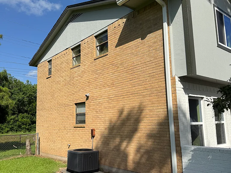 128-130 Sugar Cane Cir #128 — Photo 2