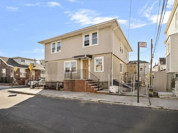 9 Melba Ct #1, Brooklyn, NY 11229