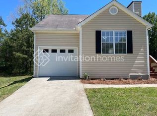 1384 Camrose Ct, Douglasville, GA 30134