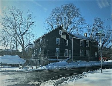 1 Noank Rd, Mystic, CT, 06355