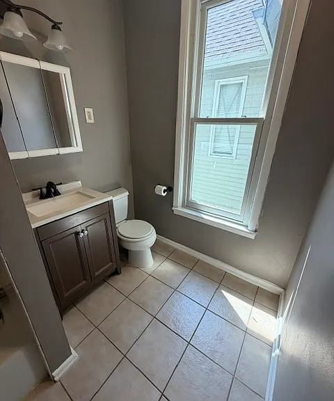 90 Cottage St #21 — Photo 7